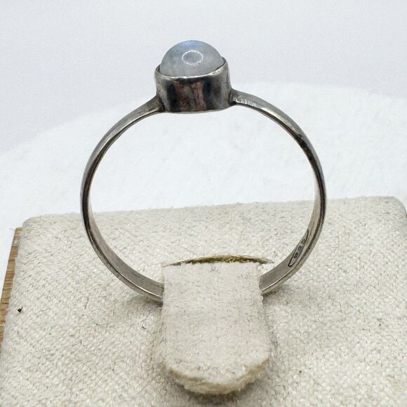 Sterling Silver Moonstone Ring Dainty Cabochon Boho Size 7 Natural Stone Jewelry - Picture 10 of 11